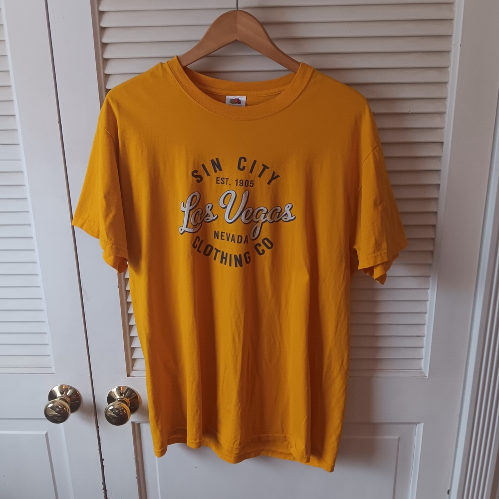 Fruit of the Loom Vintage Las Vegas Yellow Graphic T-Shirt